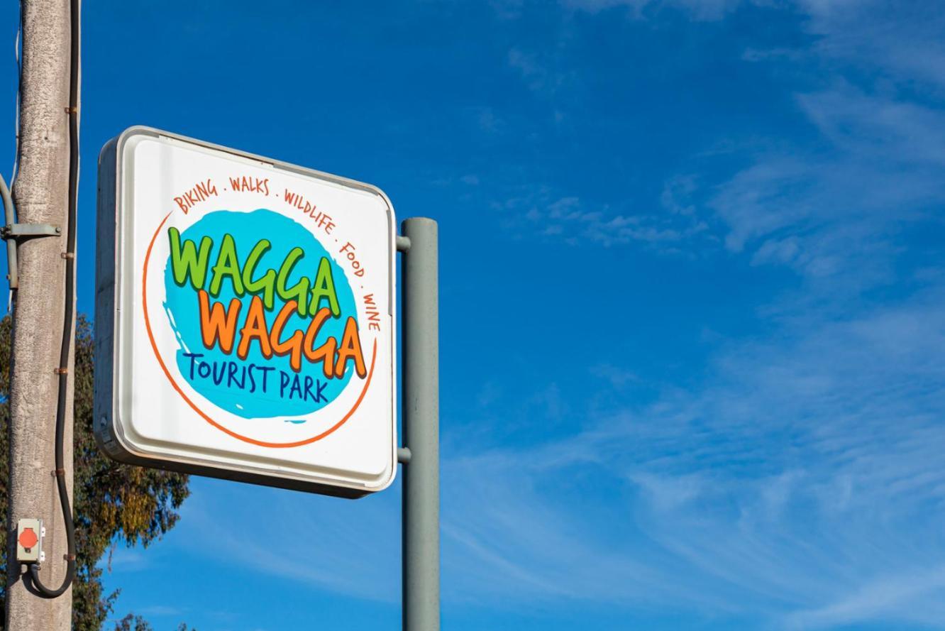 Wagga Wagga Tourist Park Hotel Exterior photo